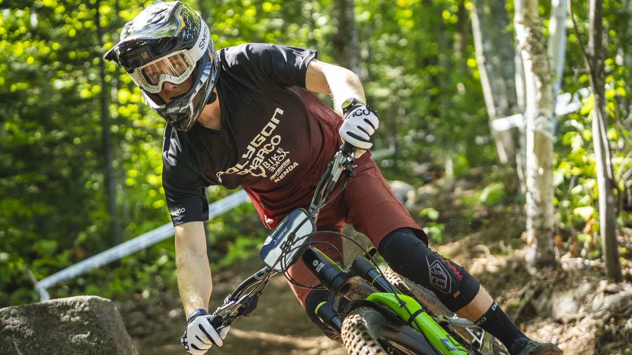 Cornering With An Enduro Mountain Bike