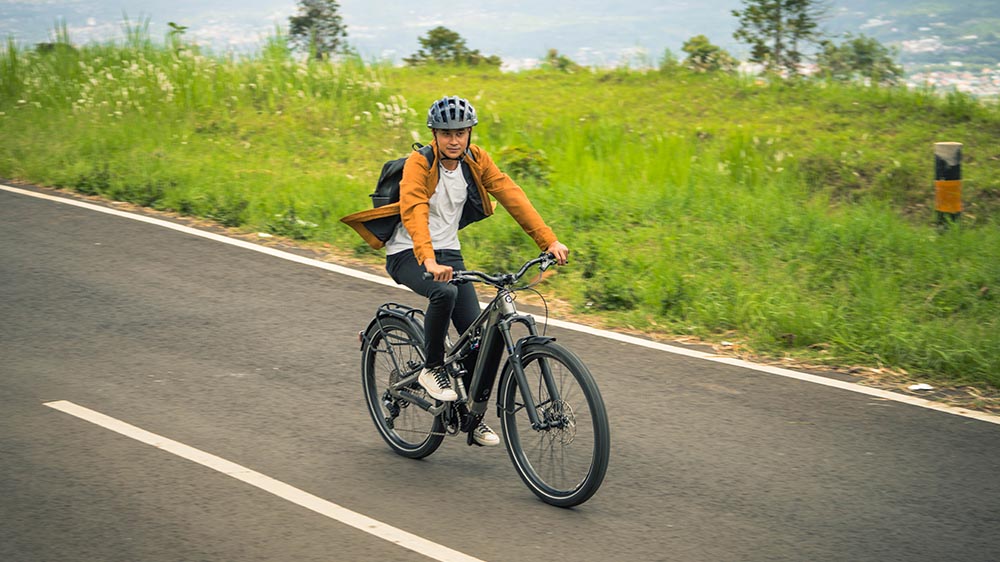 Electric bikes saves you time & money