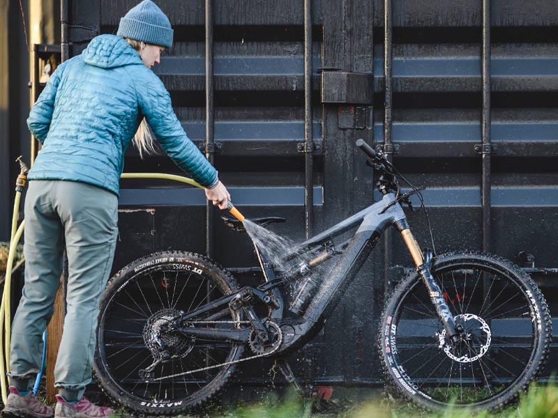 Cleaning An Electric Mountain Bike