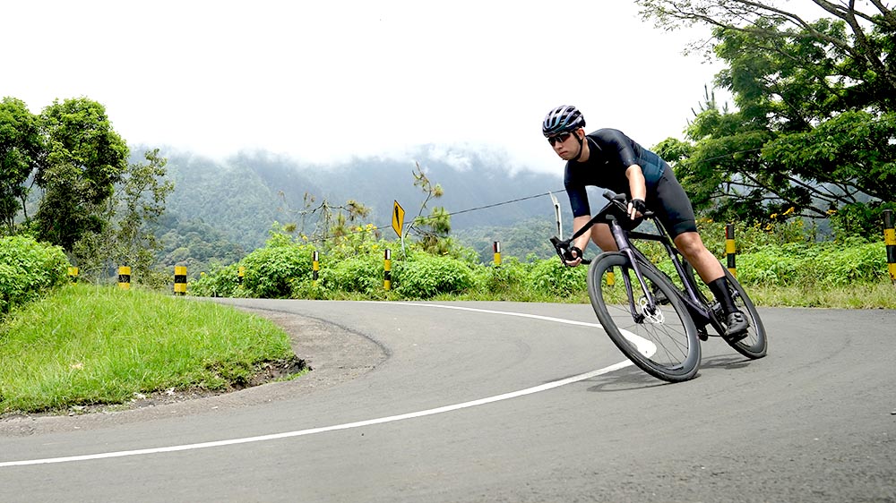 Cornering At Speed With A Road Bicycle