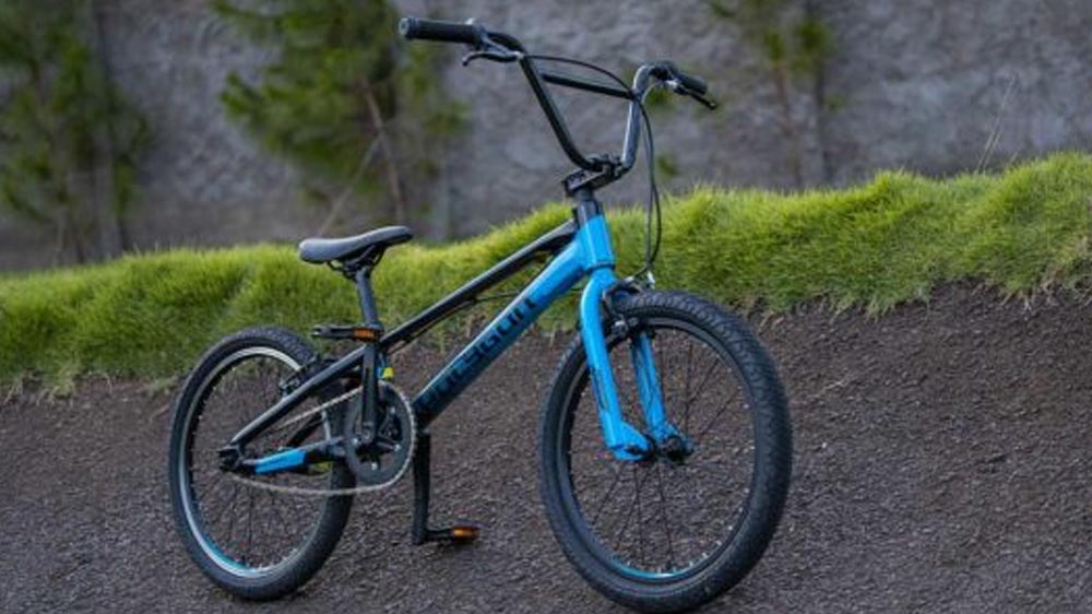 Sepeda BMX Polygon Razor