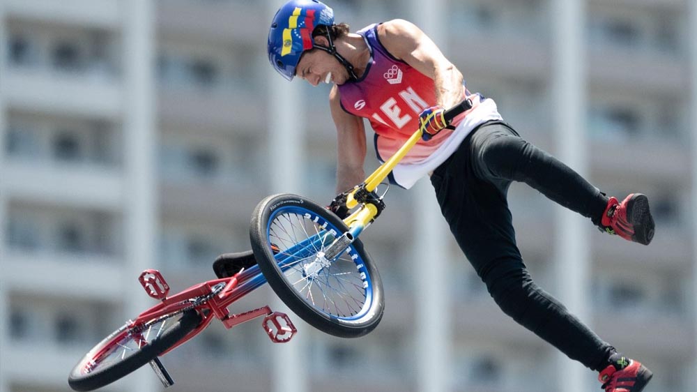 BMX freestyle: Trik modern & manuver teknis