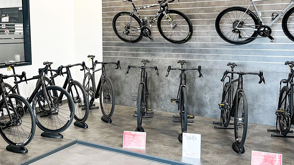 Choosing the right gravel bike at the bike shop