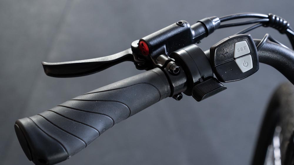 Class 2 e bike with pedal assist and throttle