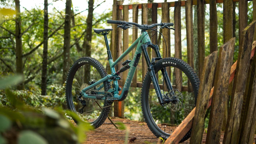 Polygon Collosus N7 mountain bike