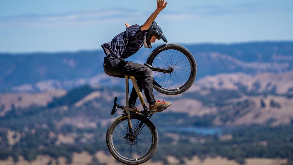 An outstanding performance of a Dirt Jump bike rider