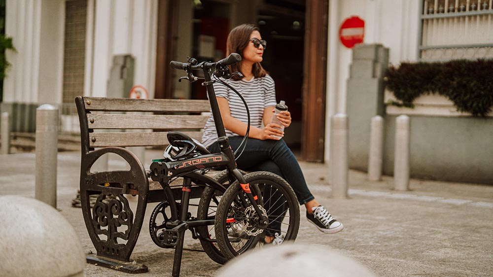Style focused folding bike buyer ignoring quality