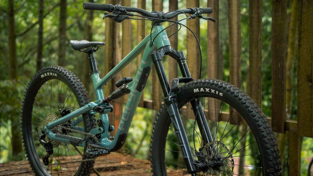Polygon Collosus N7 mountain bike