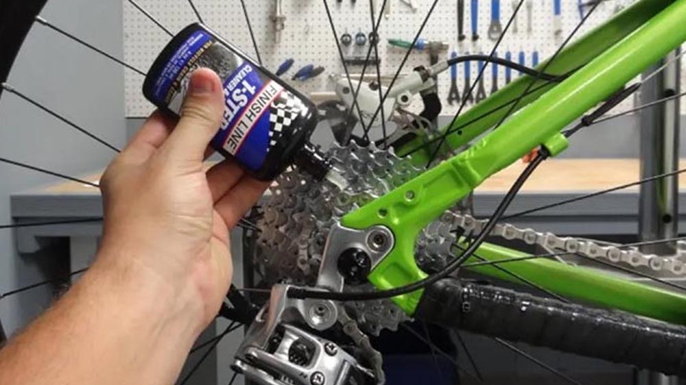 Lubricating The Foldable Bike’s Chain