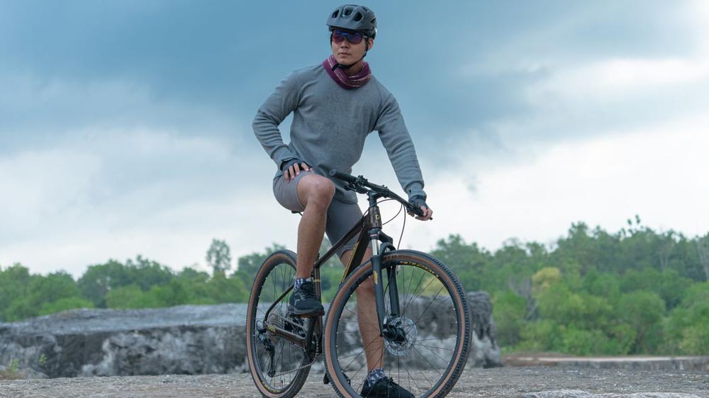 Polygon Heist X7 Hybrid Bicycle For City And Fitness Rides Polygon Heist X7 Hybrid Bicycle For City And Fitness Rides