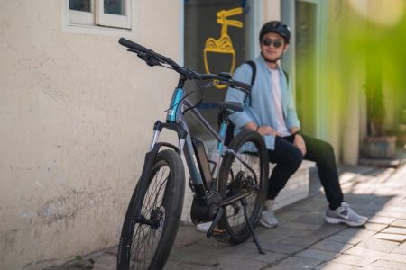 Beginner Doubting Himself About Riding An E-Bike Beginner Doubting Himself About Riding An E-Bike