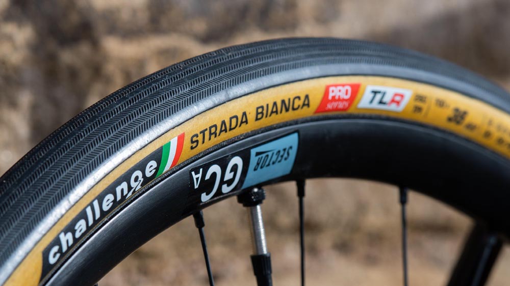Semi-Slick Gravel Bike Tire Tread