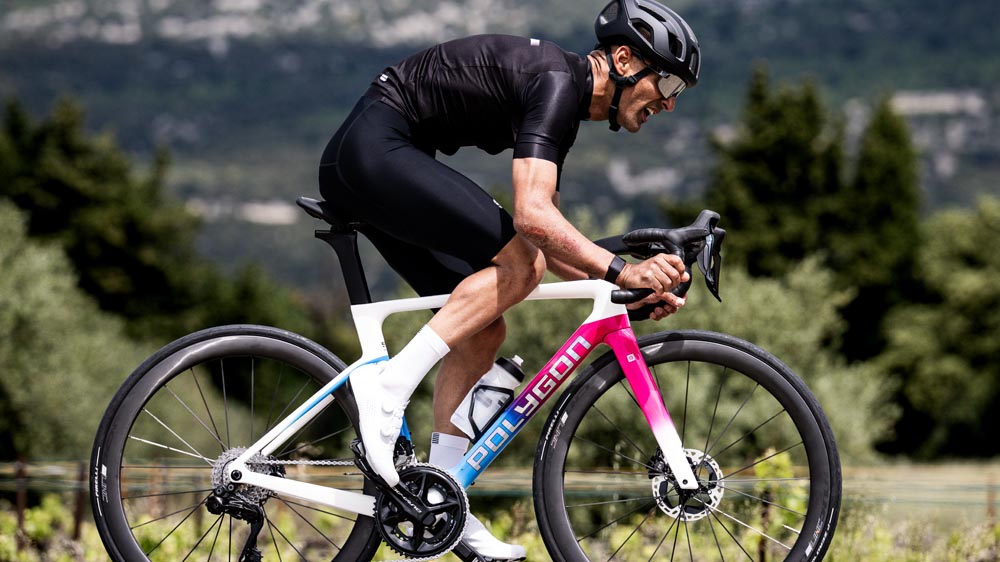 An Optimal Road Bike Tire Pressure Provides A Better Riding Experience