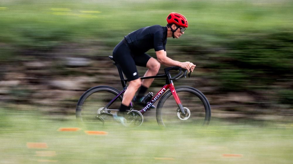 Helios A9 Di2 Performance Road Bike In Action