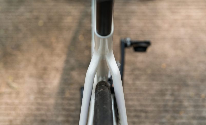 2027 STRATTOS Road Bike Features 3