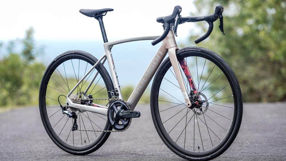 Strattos S Carbon Road Bike