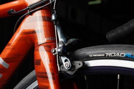 The Strattos S4 Road Bike’s Rim Brake