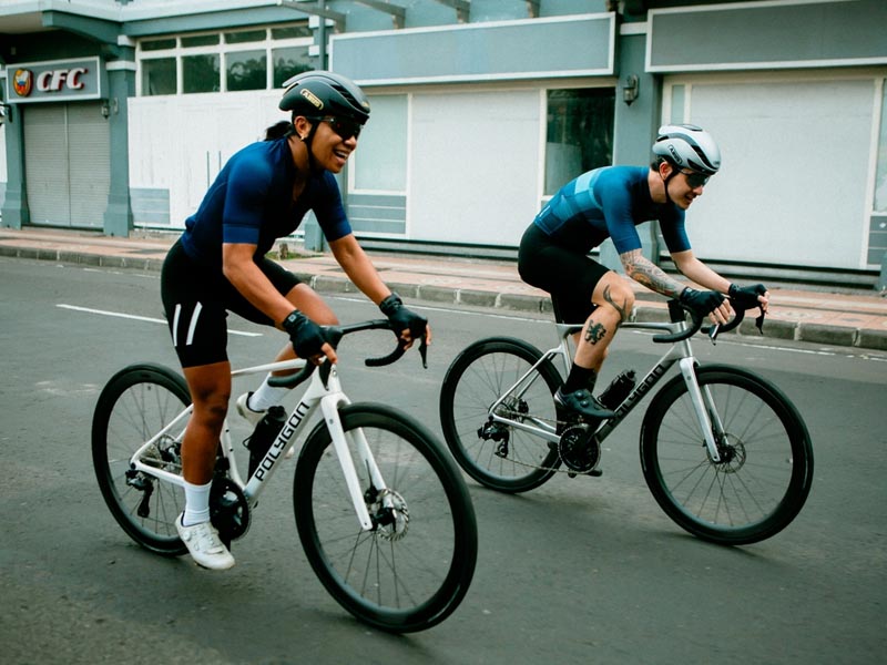 The Strattos C Endurance Road Bike Performs