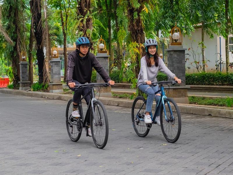 Commuting With A City Bike