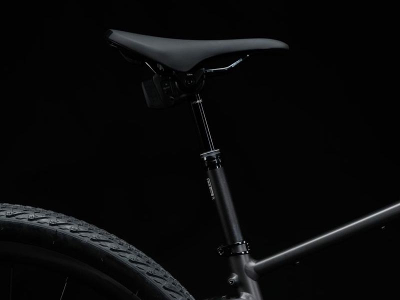 A Gravel Bike Seatpost That Enhances Comfort