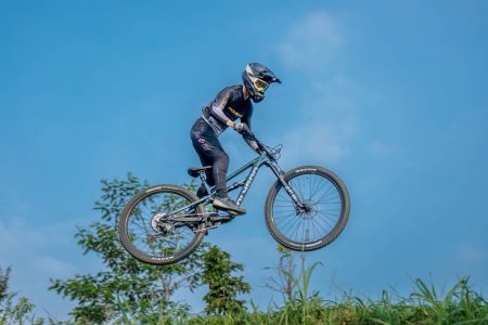 Mountain Biking With The Polygon Siskiu Mountain Biking With The Polygon Siskiu
