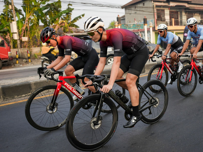 Tsg Team Cruising With The Helios A Road Bike