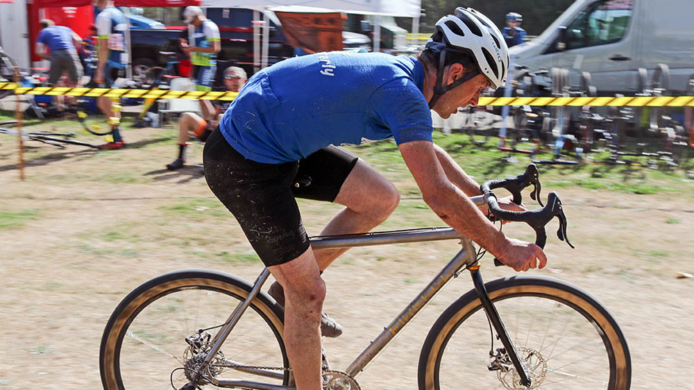 Lower Body Gravel Biking Posture