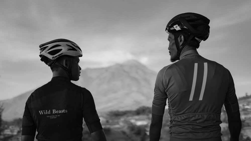 Mengajari Anak Untuk Bersepeda Dengan Road Bike