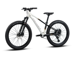 MY26 XTRADA24 BLACK WHITE LF